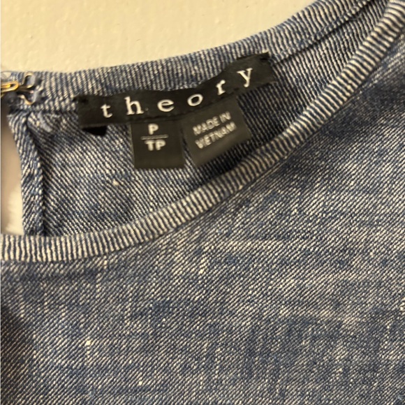 Theory Denim Blue Sleeveless Tank Top - Picture 2 of 4